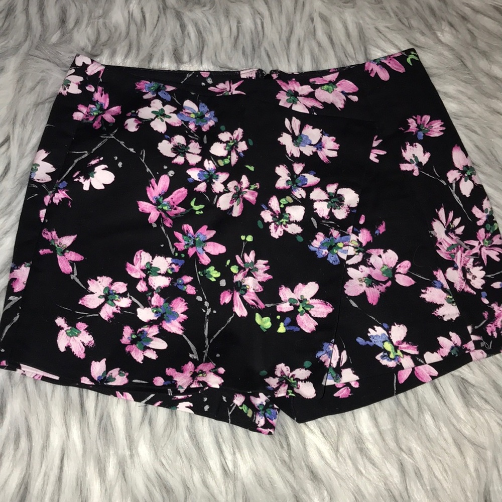 Skort so are shorts&look like a skirt from front